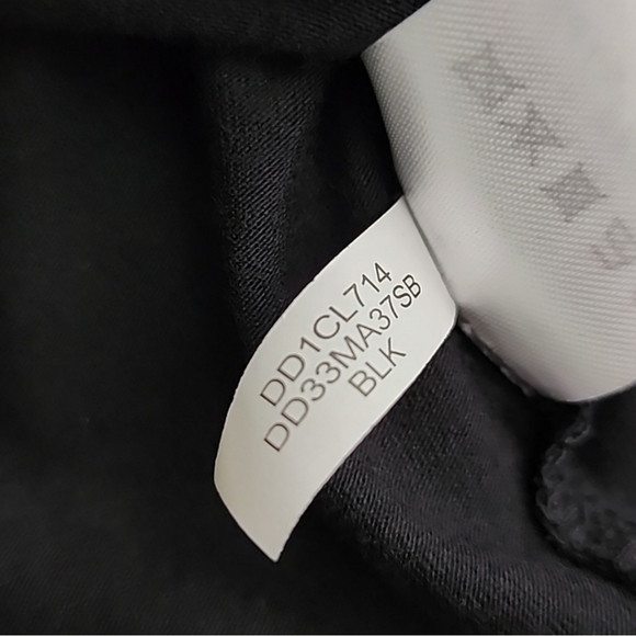 DKNY Black Mini Dress Boat Neckline Belted Capped Shoulders Reg Fit Size Medium - Picture 8 of 13